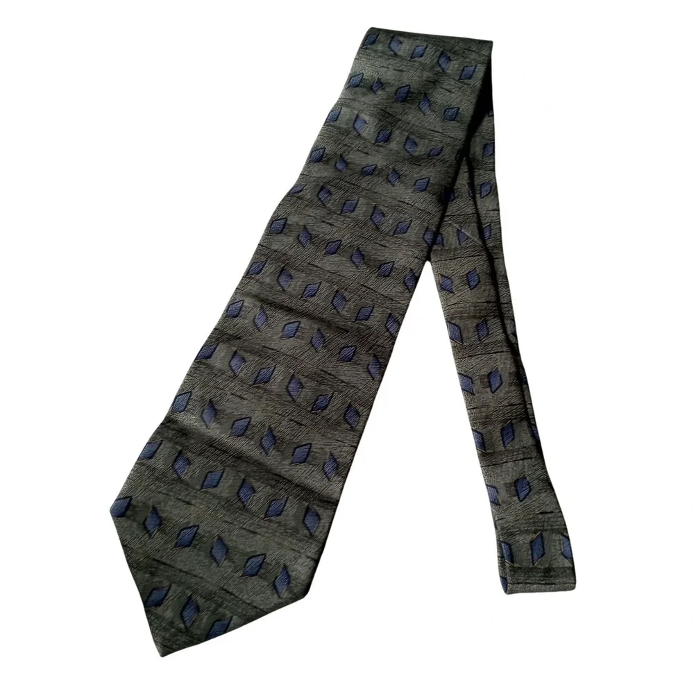 Stafford Mens Silk Tie Made in Italy Olive Green Blue Geometric Diamond Pattern